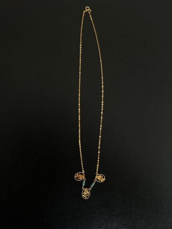 Collier Motif Cayennaise – Grenats Bleus – Image 2