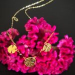 Collier Motif Trèfle – Grenats Rouges