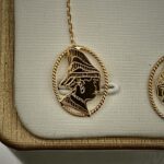 Boucles d&rsquo;Oreilles Chaînette – Motif Cayennaise